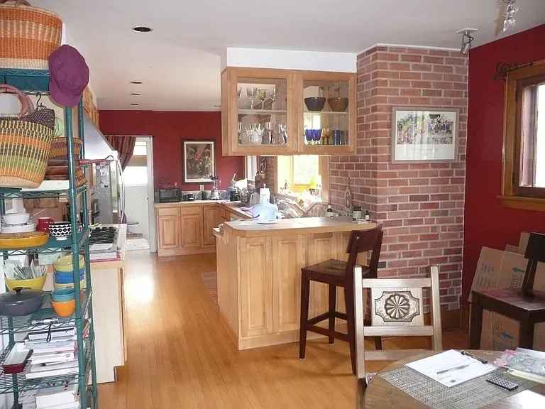 4250 Julian St — Photo 4