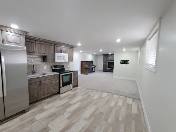 1065 N Canyon St #B, Hildale, UT 84784