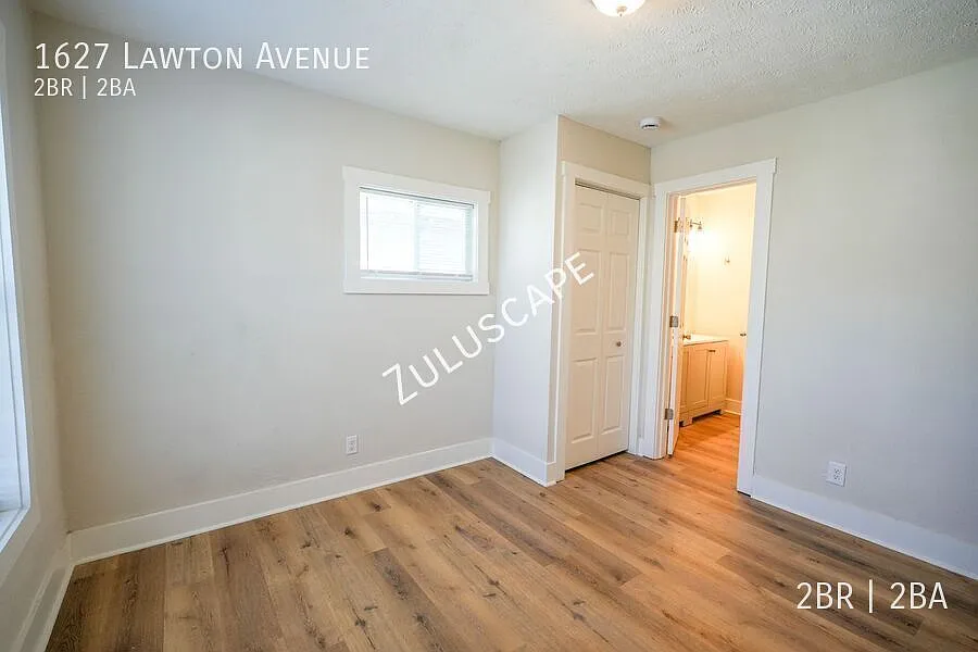 1/2 Off First Month Rent..1627 Lawton Ave. / 2 Bed 2 Bath Ranch — Photo 4
