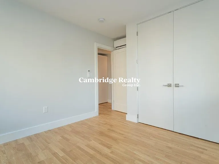 334 Harvard St #T1 — Photo 6