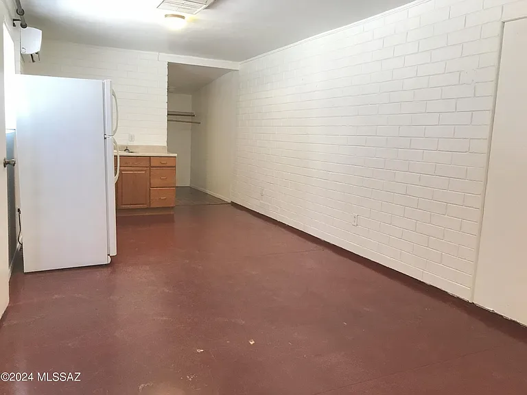 720 N Irving Cir #1 — Photo 16