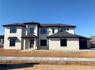 4302 S 86th St, Bentonville, AR 72713