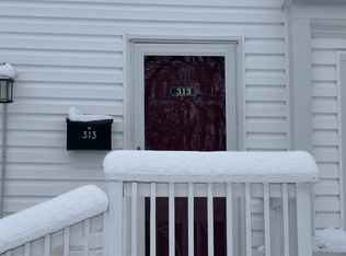 311 W Roosevelt St, Dekalb, IL 60115