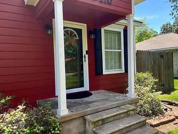 2nd image of 2410 Carrington St