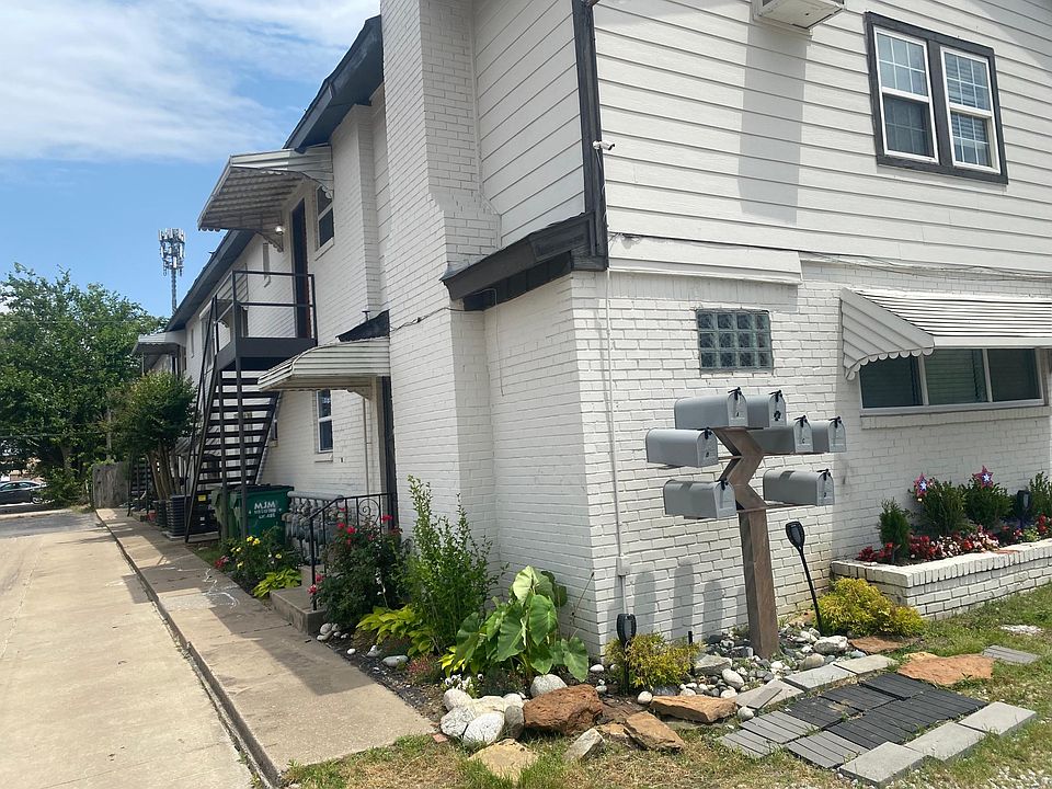 Dual stairwells this is the back entrance and then you've got your front and parking is just a few few steps from home