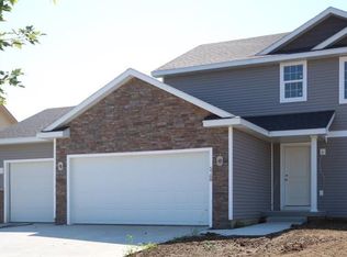 5708 SE 25th St, Des Moines, IA 50320