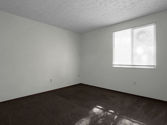 4th image of 3492 Clarkston Ave #3492