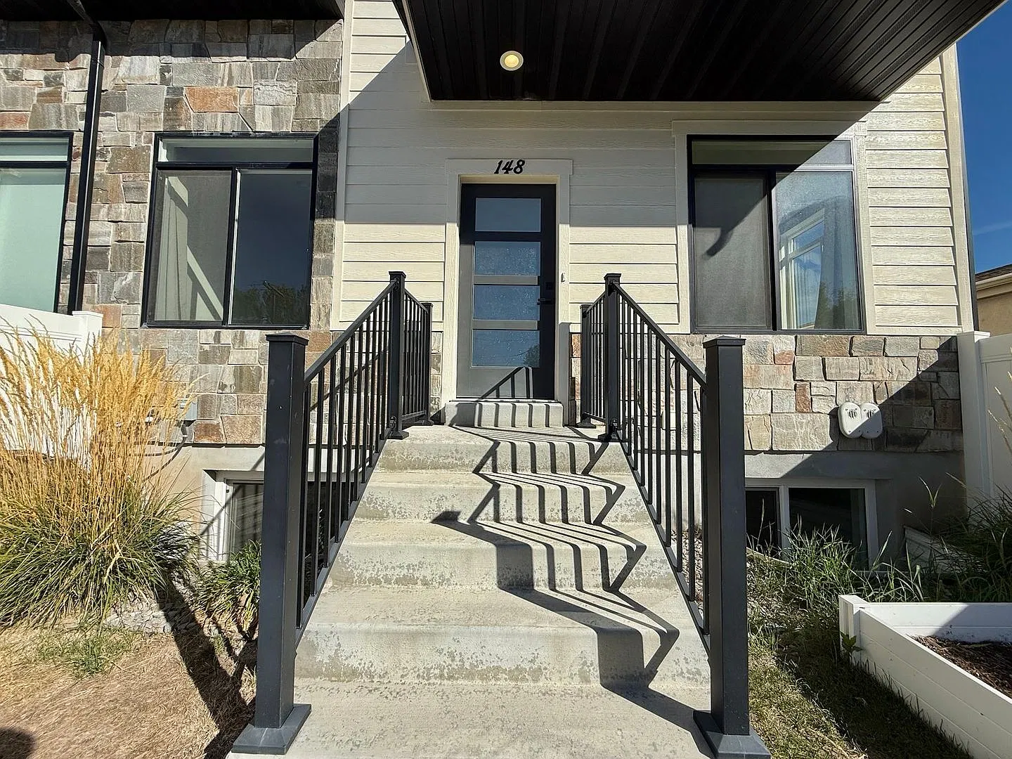 4-Bedroom Midvale Townhome | Garage + Pets Allowed + Great Location — Photo 3
