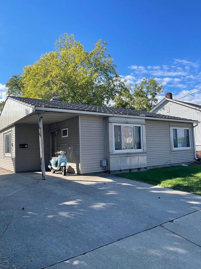 805 Melrose Ave, Iowa City, IA 52246 Zillow
