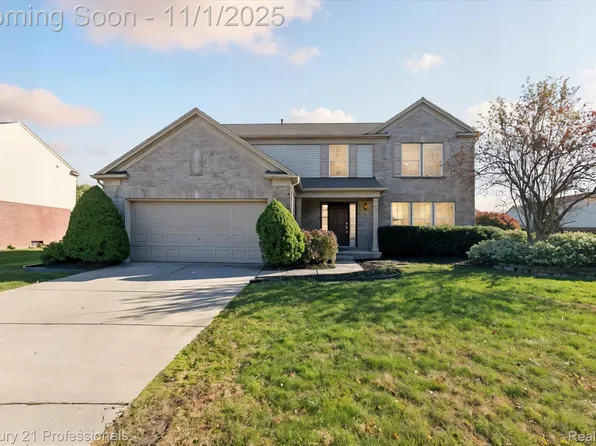 47123 Sherstone Dr, Canton, MI 48188