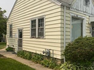 4715 W Congress St, Milwaukee, WI 53218