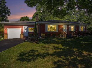 403 East Dr, Marshall, MI 49068