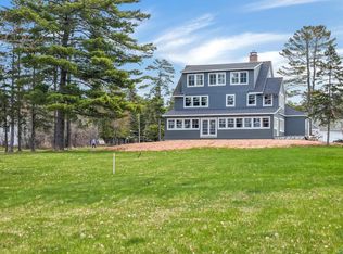 939 Whitefish St, La Pointe, WI 54850