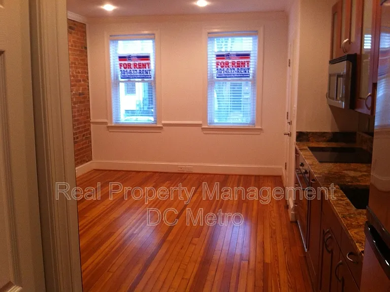 2131 Newport Pl NW #1 — Photo 7