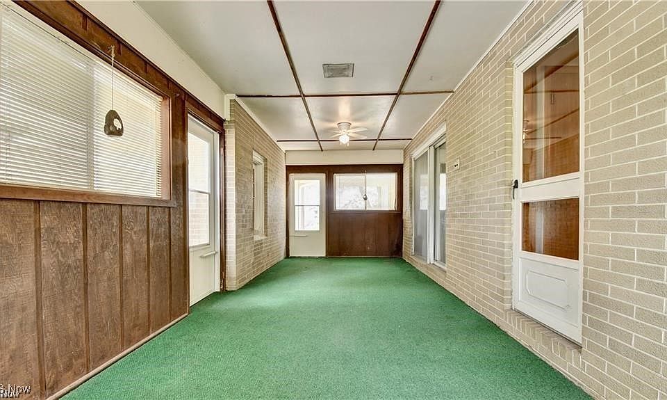 1592 Pleasant View Dr NW, Dover, OH 44622 | Zillow