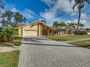 2408 Kings Lake Blvd, Naples, FL 34112