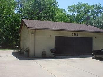 Large cemented area great for parking the RV or Boat.