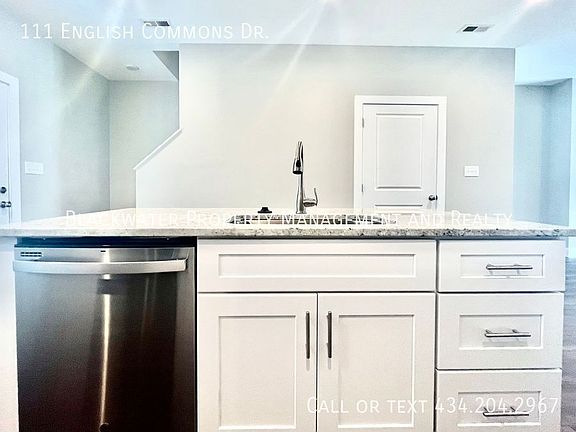 5th image of 111 English Commons Dr