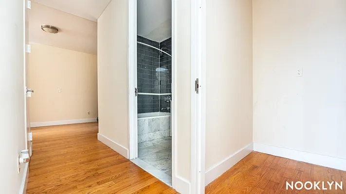 Rented by Nooklyn NYC LLC | media 10