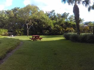 300 Scotia Dr APT 305, Hypoluxo, FL 33462