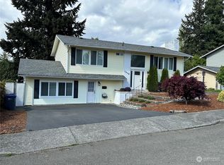 1316 Bradley St, Bremerton, WA 98310