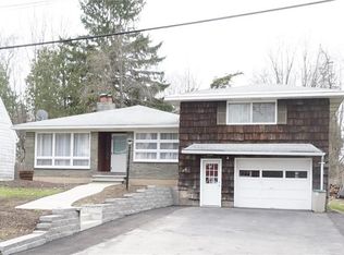 216 Kittell Rd, Fayetteville, NY 13066