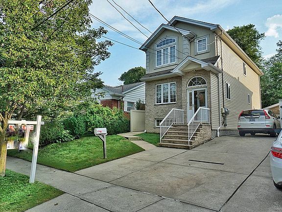 2nd image of 172 Alter Ave