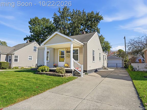 2nd image of 3660 Cummings Ave