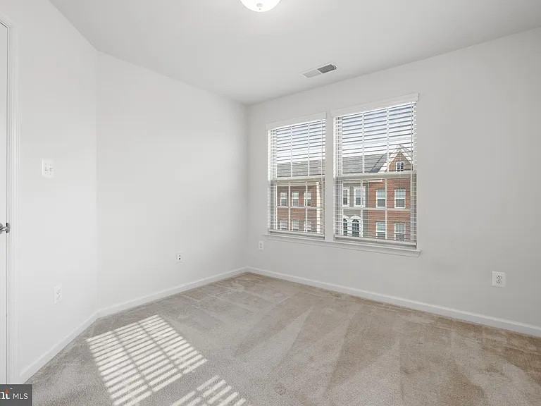 6252 Alexa St — Photo 22