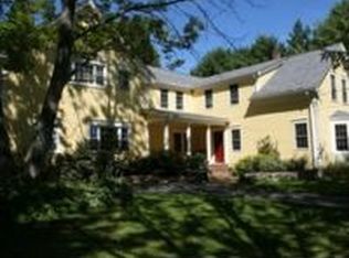 322 N Auburn Rd, Auburn, ME 04210