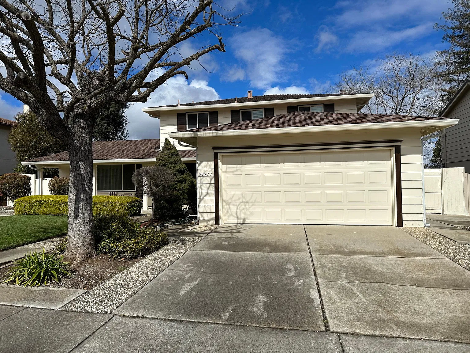 21577 Rosario Ave — Photo 2