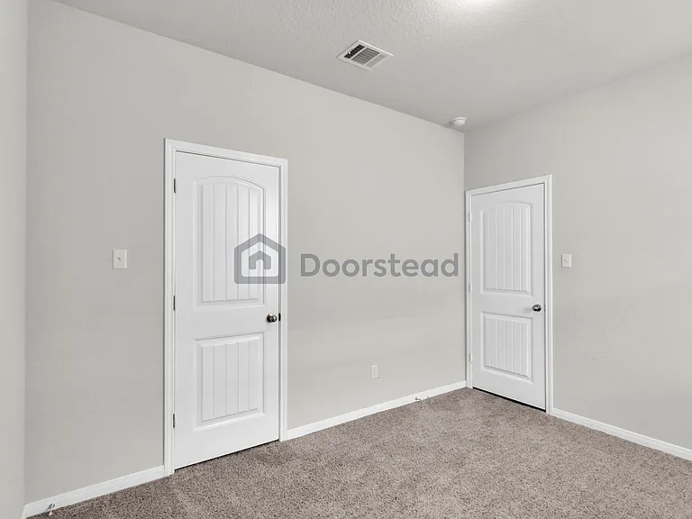 121 Naset Dr — Photo 18