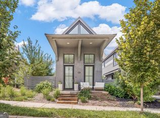 134 Mado Ln, Chattahoochee Hills, GA 30268