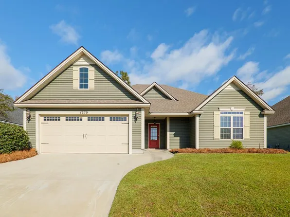 4239 Nelson Hill Pl, Hahira, GA 31632