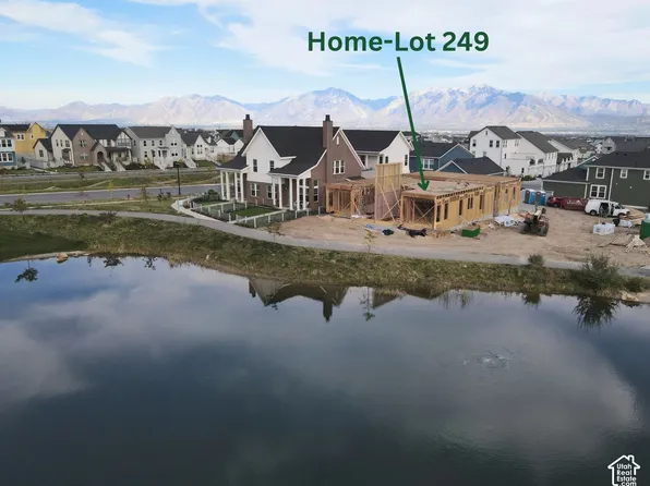 6811 W South Jordan Pkwy S #249, South Jordan, UT 84009