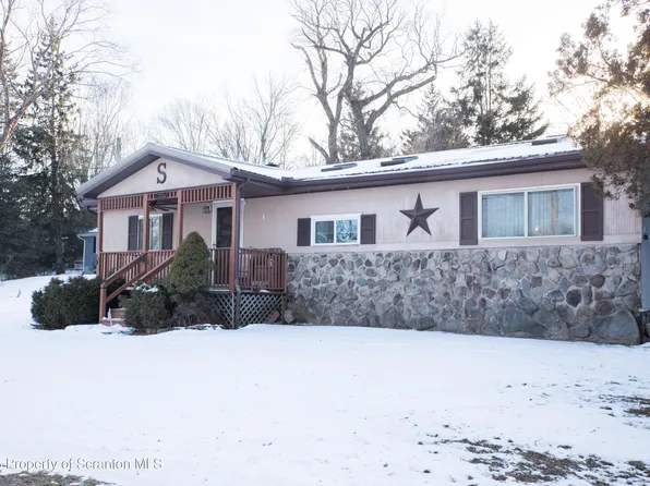 22 Reid Ave, Honesdale, PA 18431