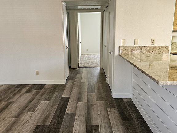5th image of 845 Mesquite Springs Dr Unit 102
