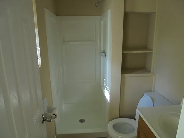 6774 Valley Hill Ct — Photo 3