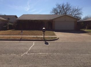 1804 Briar Meadow Dr, Arlington, TX 76014