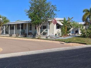 112 W Saint Johns Way, Apollo Beach, FL 33572