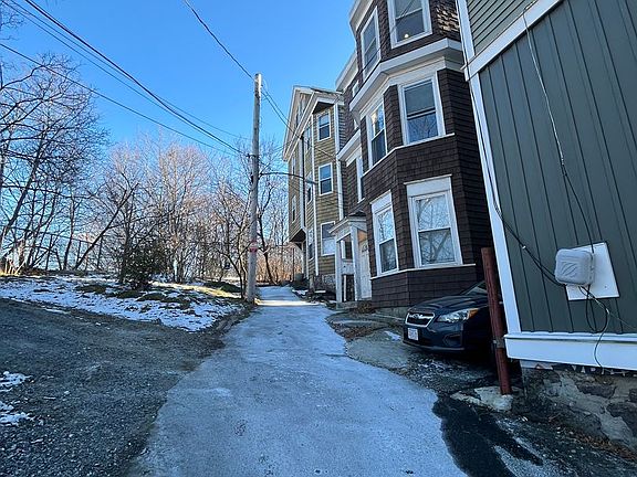 3rd image of 130 Alleghany St #3