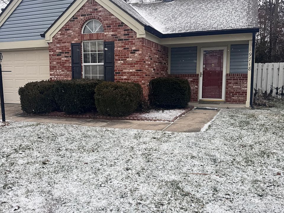 2nd image of 9718 Alexander Ln