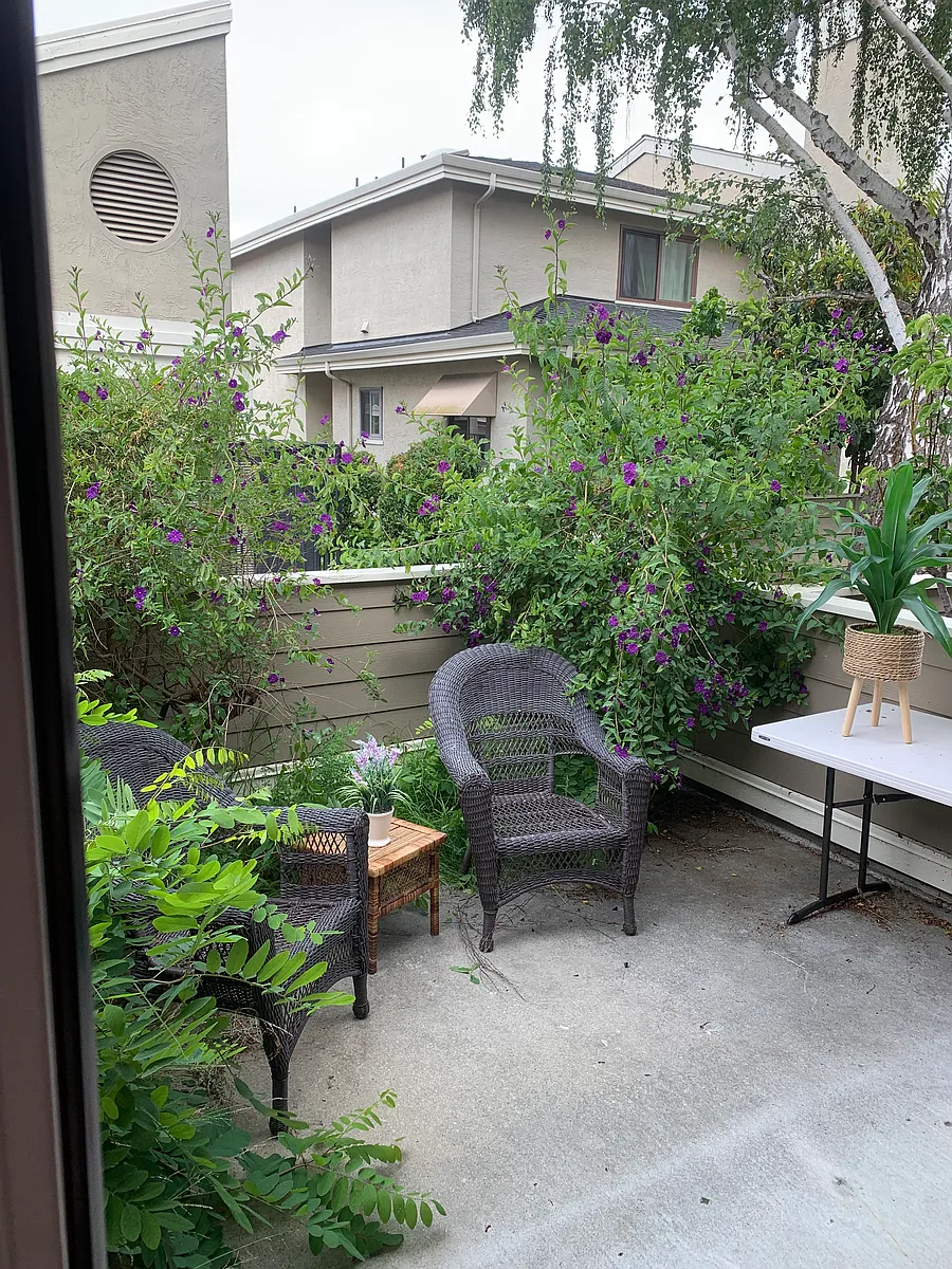 Relaxing Backyard/Patio - 247 Bonita Ln #1
