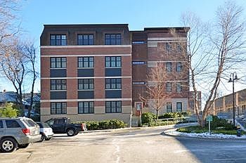 2nd image of 163 Chestnut Hill Ave APT 101