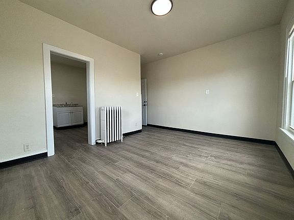 5th image of 113 S Monroe Ave APT 7