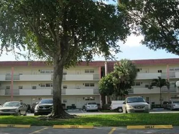 9820 S Hollybrook Lake Dr APT 207, Hollywood, FL 33025