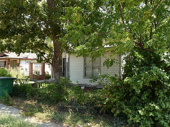 4th image of 748 S San Manuel St