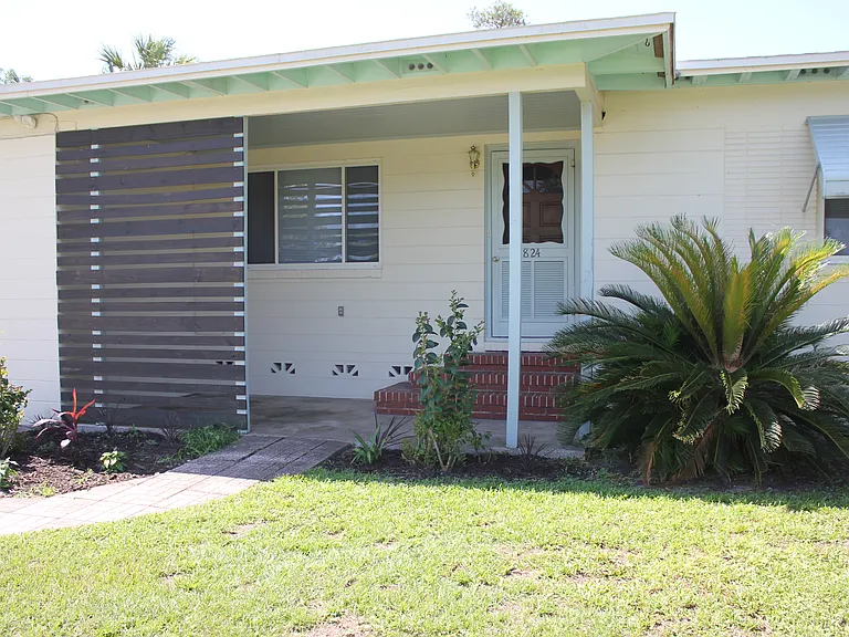 Large front porch