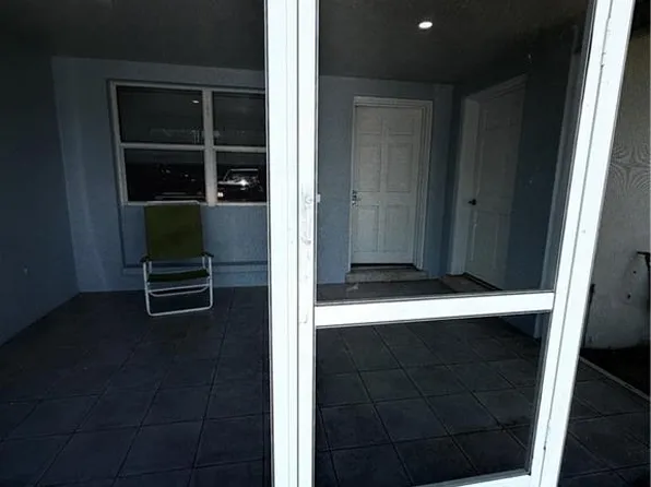 4375 Golden Gate Pkwy, Naples, FL 34116