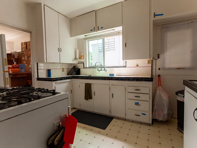 4959 Santa Cruz Ave — Photo 16